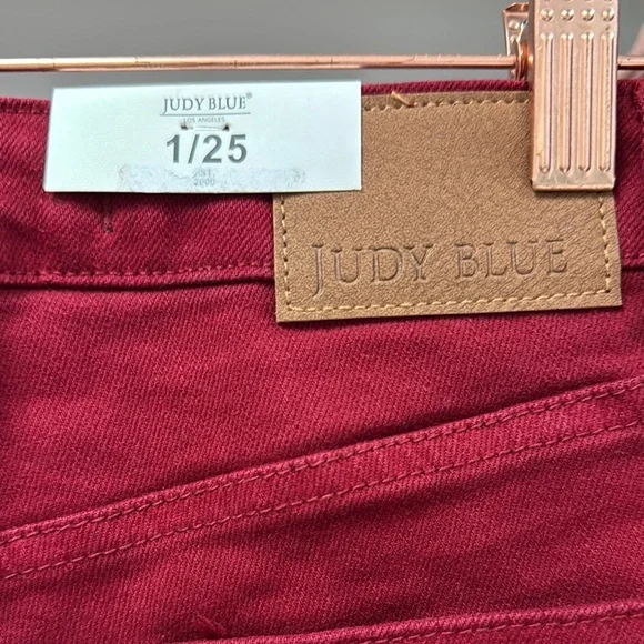 Judy Blue Women's Red Jeans - Picture 4 of 7